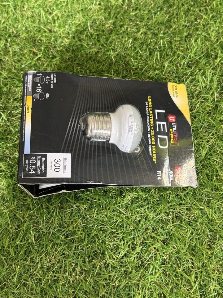 Utilitech Pro LED Bulb R14 Soft White 40W Replacement 300 Lumens Dimmable New - Image 3 of 4
