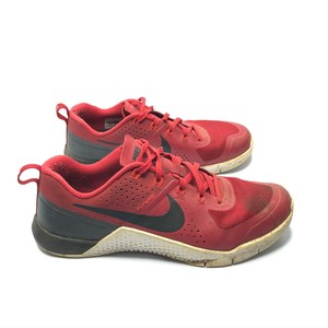 nike metcon red black