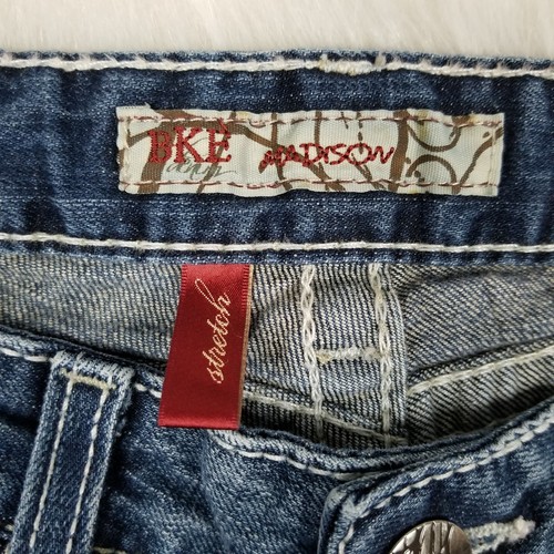 BKE Madison Capri Stretch Women's Jeans Size 28 Measured 28x22 - Picture 3 of 7