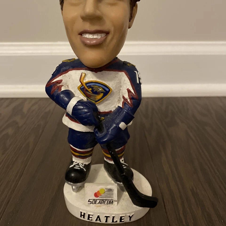 Dany Heatley Bobblehead Atlanta Thrashers Bobble Head AGP SGA Raro Usado en Excelente Condición Foto 3 de 4