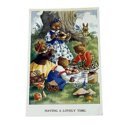 Postcard Having a Lovely Time Jean Howe Tiny Tots Series Bears in Clothes B625