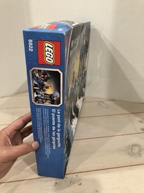 LEGO Gargoyle Bridge 8822 Knights' Kingdom II Complete Set 250 Pieces Ages 7-14