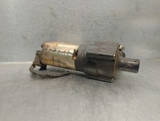 Pompe à eau Mercedes 208