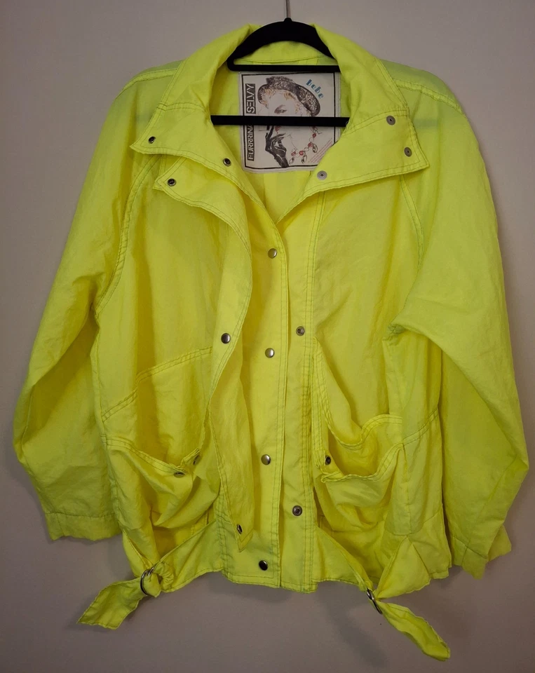 1980s Furrrina Selvy Bebe Women's Size Large Neon Yellow Windbraker Jacket - Image 4 of 4