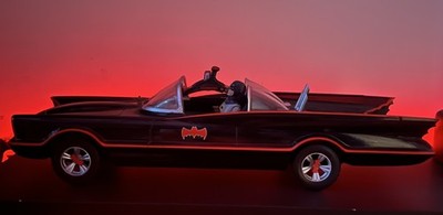 Mattel Batman 1966 Classic Batmobile DC Comics