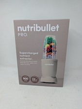 Nutribullet Pro. 900 Watts 32 Oz  Supercharged Nutrient Extractor.
