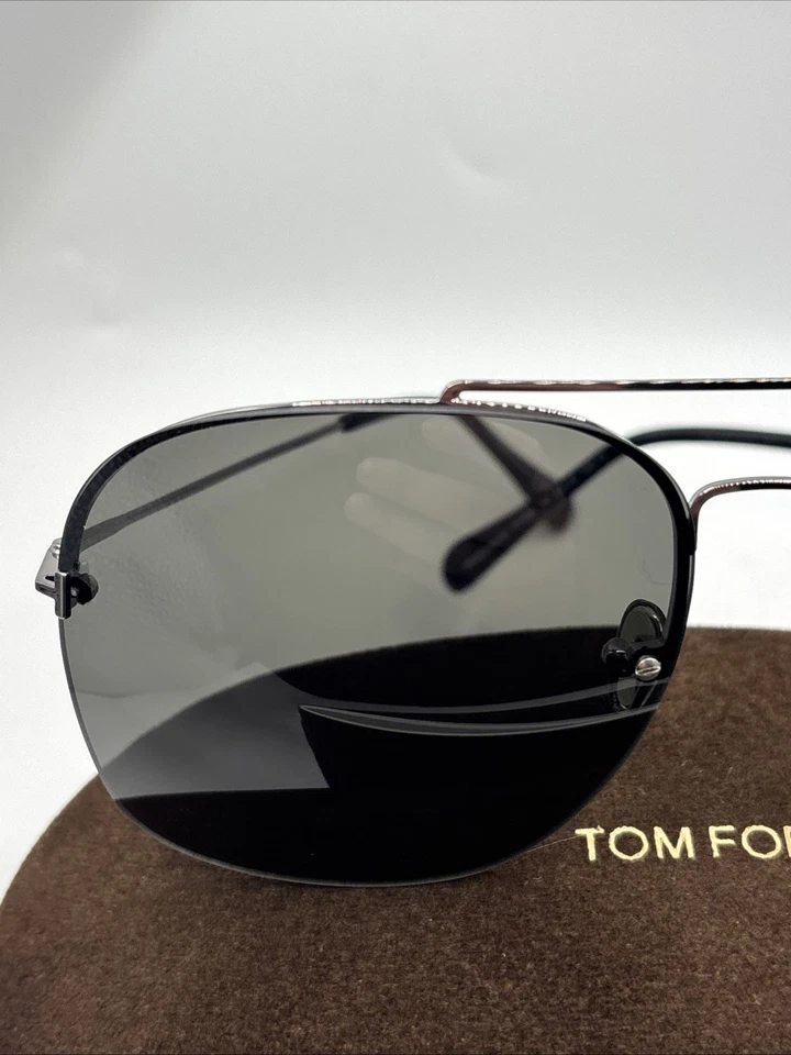 Gafas de sol Tom Ford FT0883 12A Mckenzie impecables nuevas con estuche Tom Ford Foto 3 de 4
