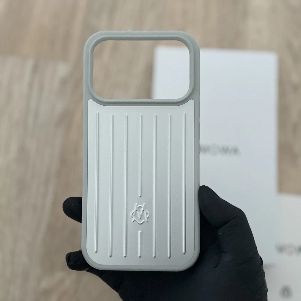 ORIGINAL RIMOWA Phone Case iPhone 17 Pro - Bild 2 von 4