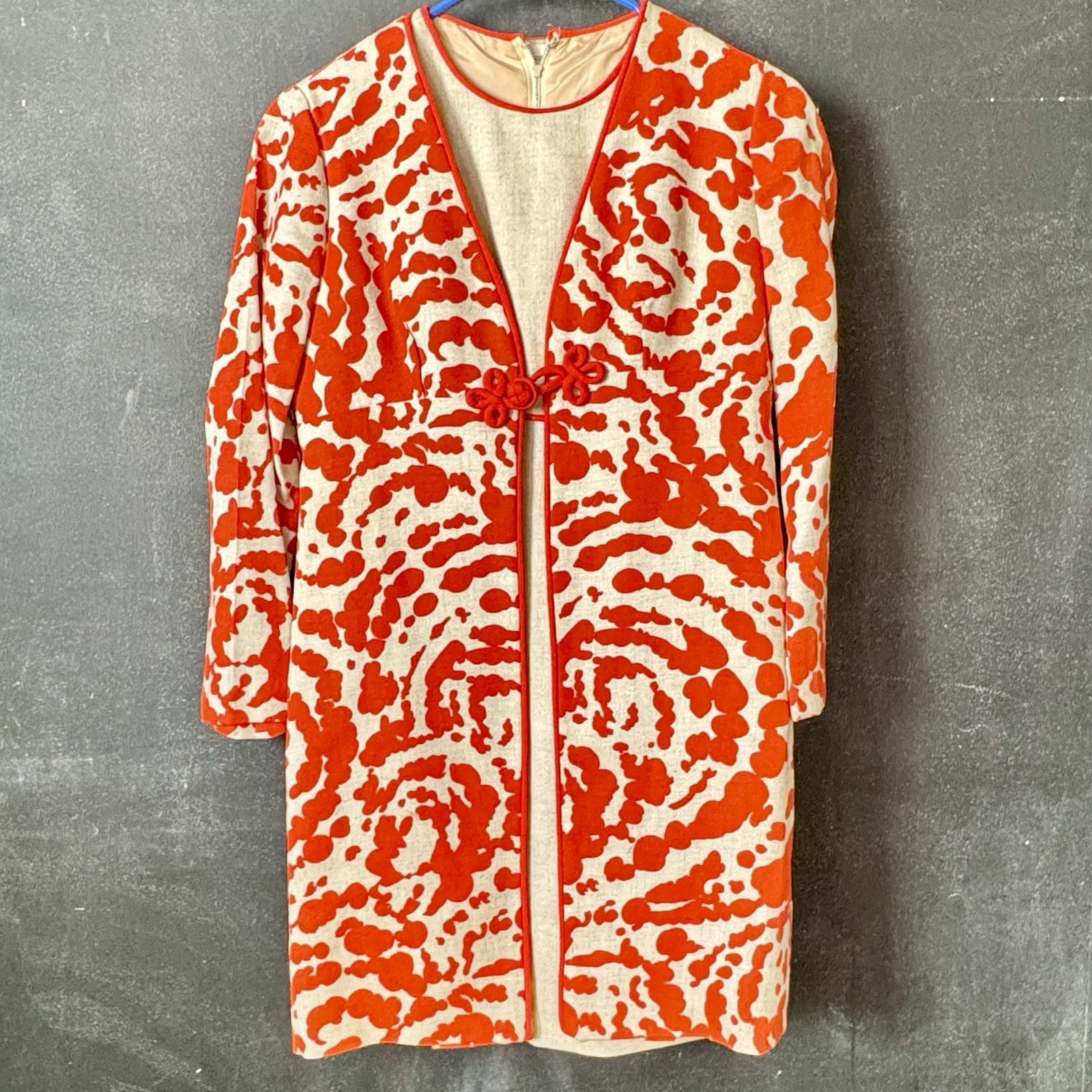 Vintage 1960s Mod jacket And Shift dress Set, New Condition