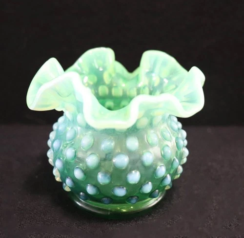 Fenton Hobnail Art Glass Green Rose Bowl Bud Vase (item FHAG5)