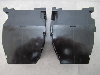 2 Contattori Siemens 3TH82 44-0A 10/6A 4 Contatti NC 4 Contatti NO Bobina 220 VAC Usati