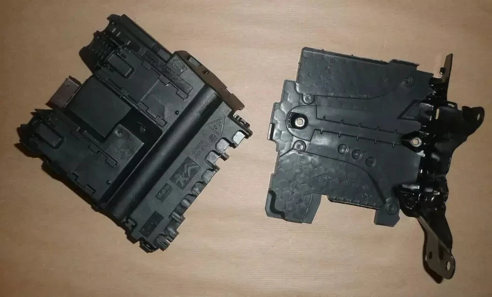 9675350280 ORIGINAL FUSE MODULE CITROEN C4 PICASSO II PEUGEOT 308 3008 II 508 - Photo 2/3