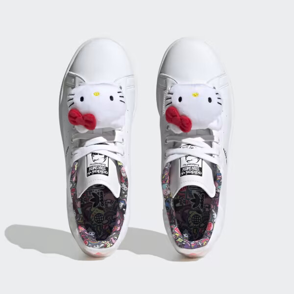 その他  Stan Smith Hello Kitty Size 8.5 - Hello Kitty x adidas Stan Smith Hello Kitty and Friends