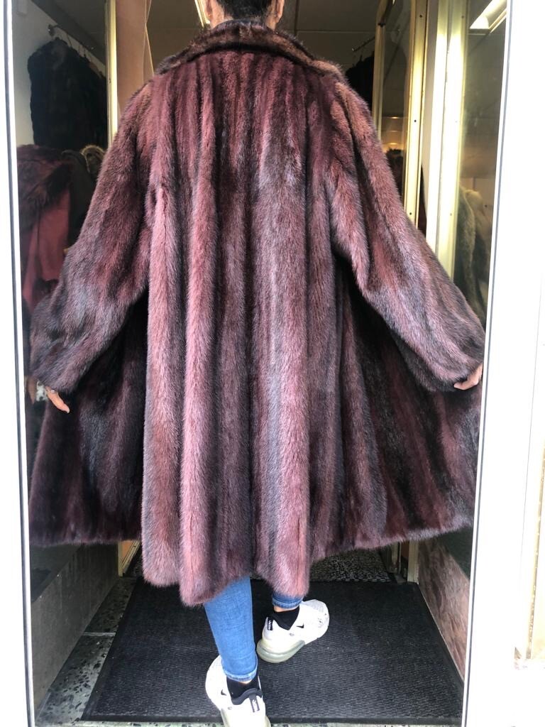 EMBA 裏地ペイズリー　ブラウン毛皮ロングコート EMBA 裏地ペイズリー ブラウン毛皮ロングコート EMBA 裏地
