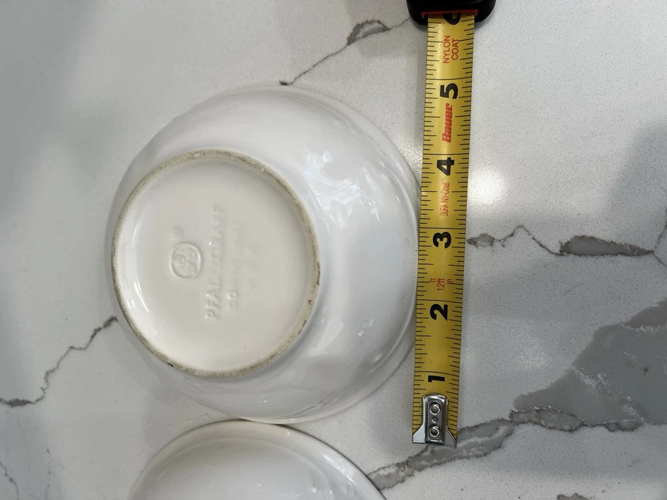 "Dos cuencos de 5"" blancos con borde elevado blanco Pfaltzgraff" Foto 4 de 4