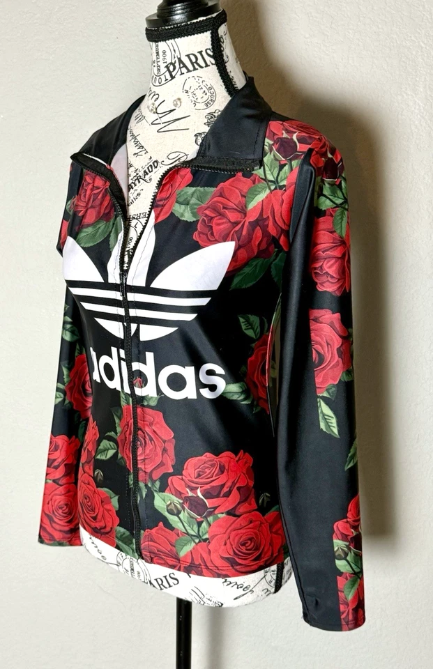 Chaqueta ADIDAS Vintage Rosas Rojas Negra Verde Cremallera Frontal Luz Talla XS (Ver Fotos) Foto 3 de 4