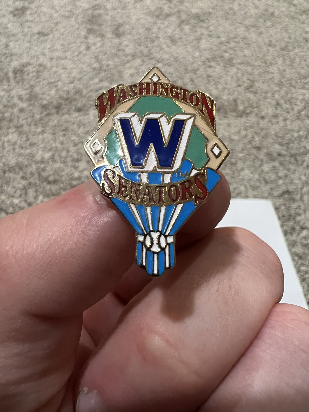 Picture 1 of 4