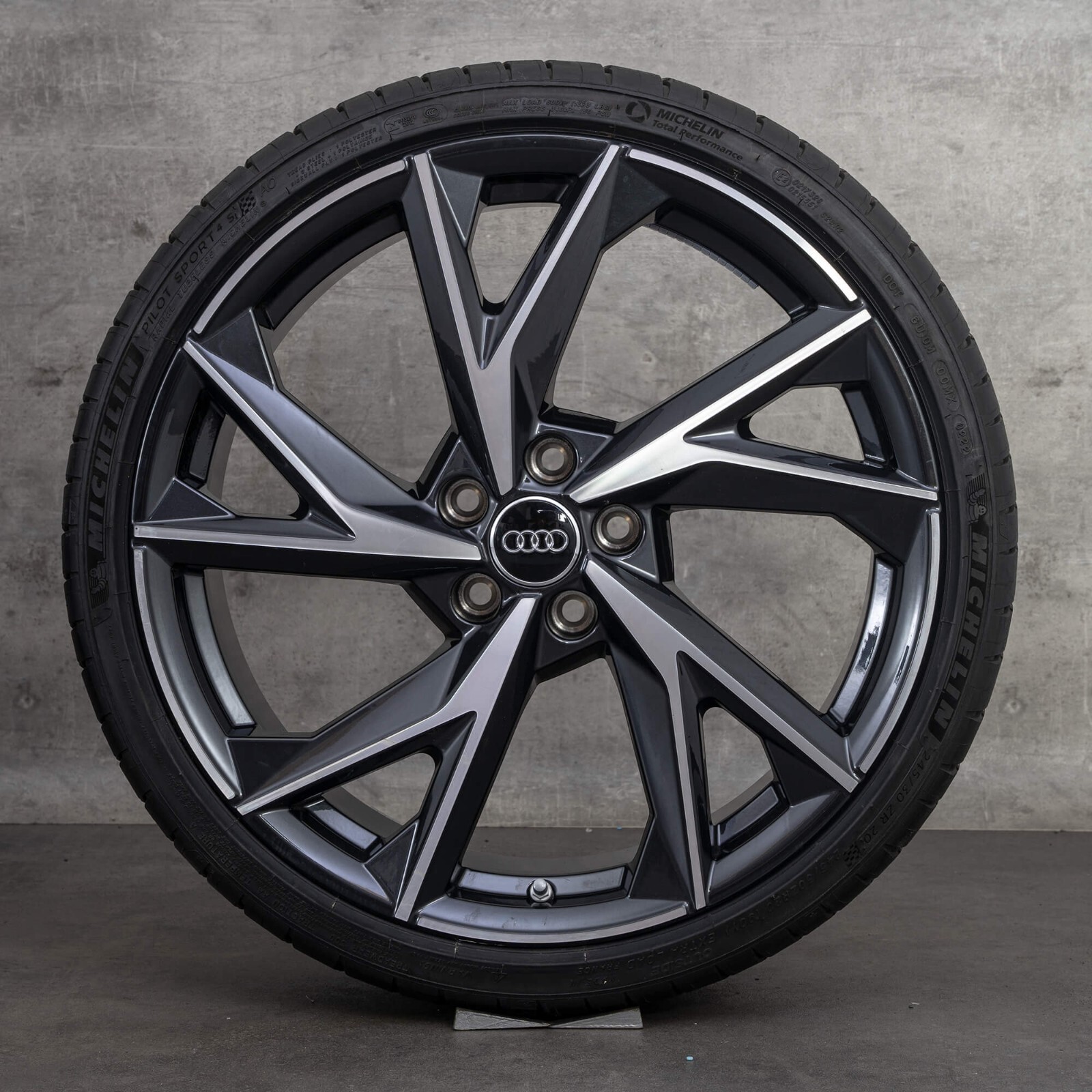 AUDI R8 & SR8 OEM FACTORY GENUINE 20" BLACK MACHINED WHEEL/TIRE/TPMS/CAPS SET