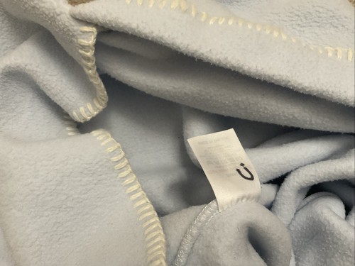 Tuppence and Crumble Small Fleece Star Baby Wrap Pale Blue 0-4 Months Approx - Picture 4 of 5