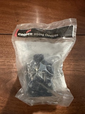 Cooper Wiring Devices AH5266BK 30A 125V Angled Type B Plug Black Nylon