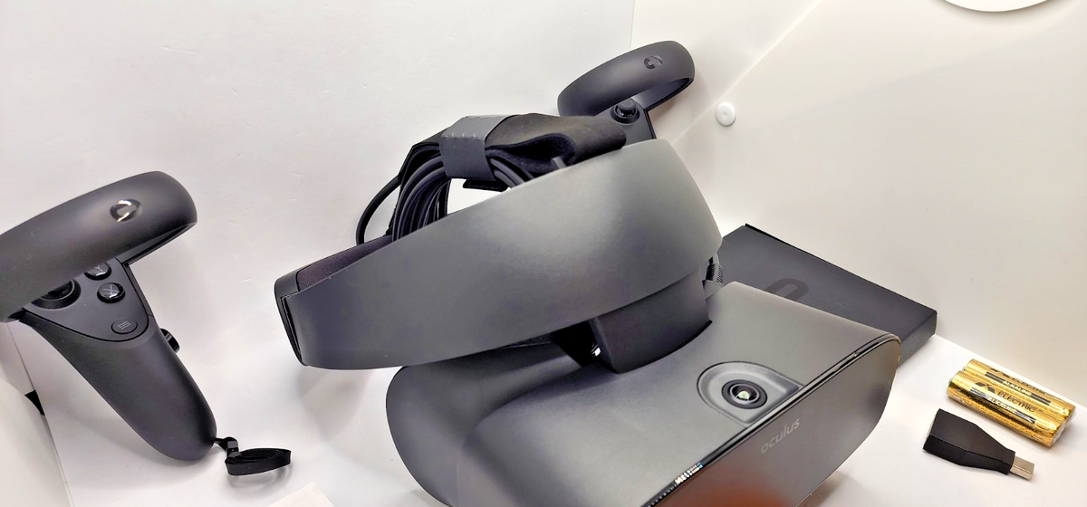 その他  Rift S Amazon.co.jp: Oculus Rift S PC接続専用 高性能VRヘッドセット