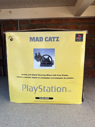 Volante MatCatz PlayStation con pedali - Foto 2 di 9