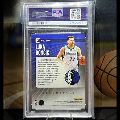 2021-22 Panini Chronicles - Essentials Luka Dončić #304 for