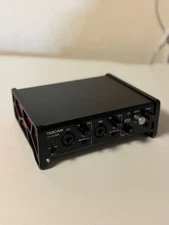 Used Tascam US-2x2HR Desktop 2x2 USB Type-C Audio/MIDI Interface