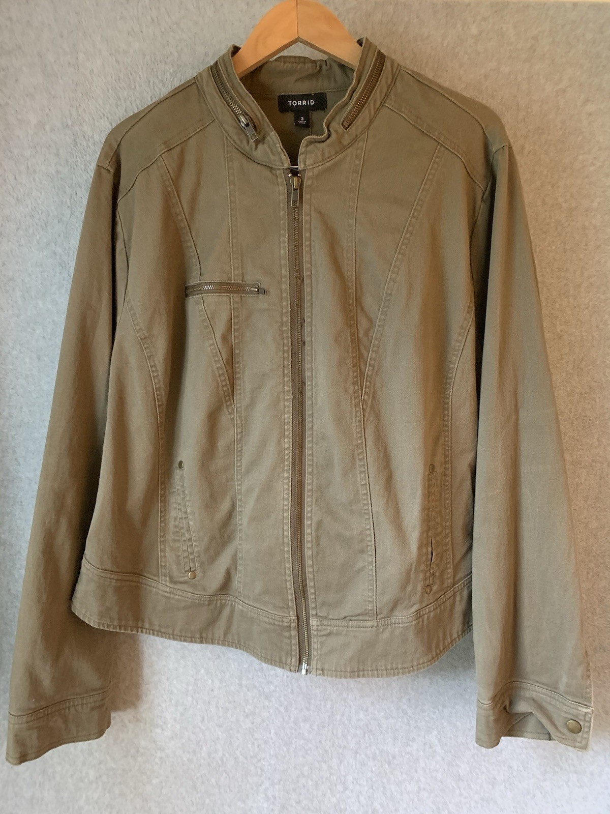 Torrid Military Jacket Sz 3 Olive Green Utility Cropped Zip Distressed Cotton