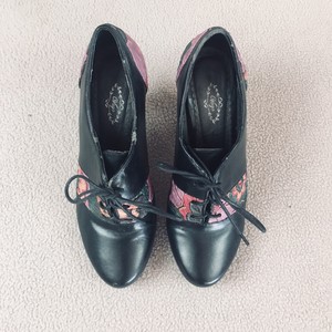 vintage womens heels