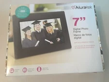 Aluratek 7"inch LCD Digital Photo Frame - Black