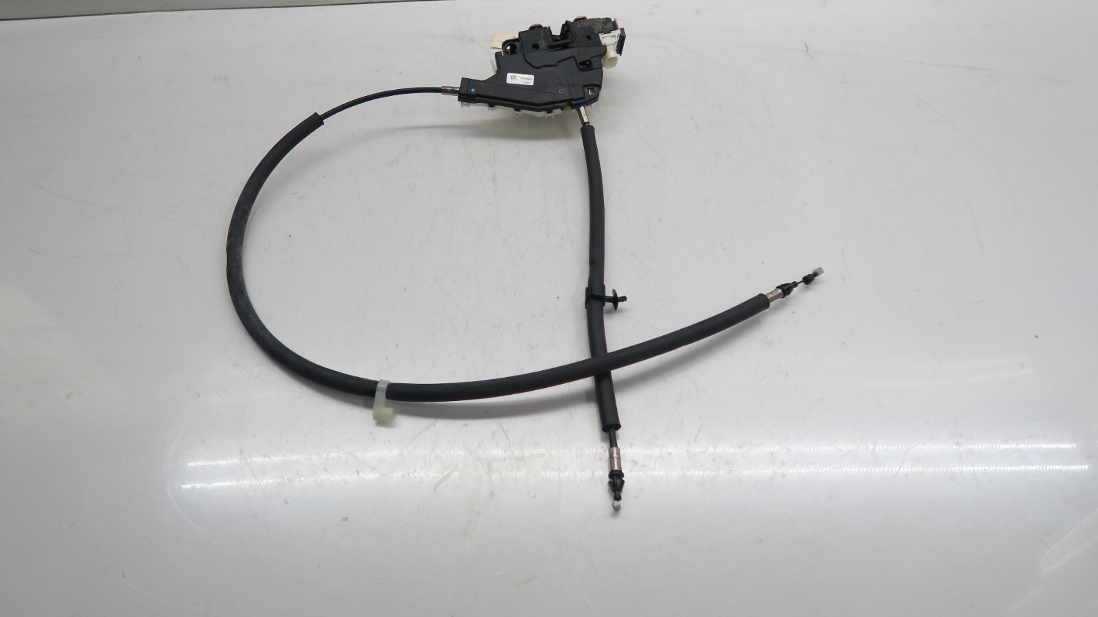 2014-2019 Maserati Ghibli OEM Left Front Door Lock Latch Actuator 670032944