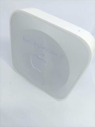 Apple Airport Express 2 Port Wireless Router Access Point A1392 MC414B/A Airplay - Picture 2 of 11