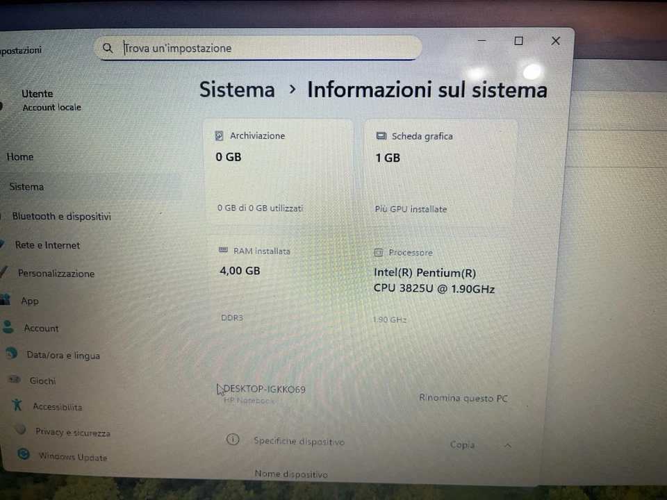 Notebook Pc Hp Pentium 4gb Ssd 128gb Radeon r5 - Immagine 3 di 4