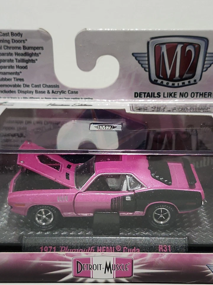 M2 Machines Detroit Muscle 1971 Plymouth Hemi Cuda R31 Pink  - Image 2 of 4