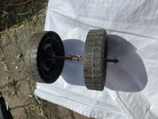 Black+ Decker 32cm 1200W Mower BEMW451BH part front wheels 