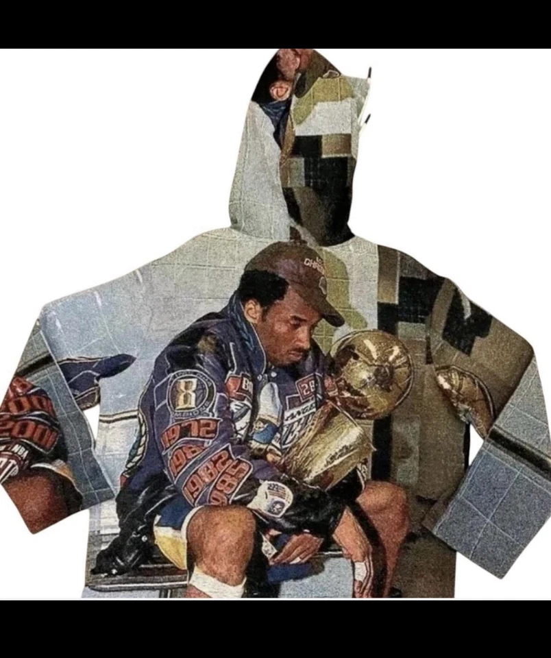 Kobe Bryant Mamba Tapiz Sudadera con Capucha Campeón Trofeo Foto 2 de 4