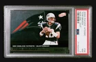 2002 Tom Brady Pacific Atomic #56  NON die-cut /600 insert PSA 7
