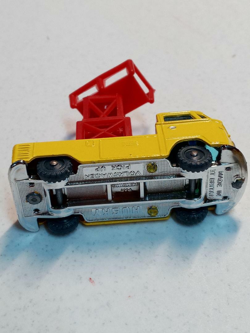 Picture 2 of 3