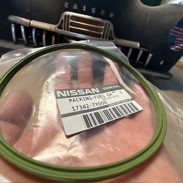 (1) Embalaje de bomba de combustible original Nissan 17342-7Y000 Foto 2 de 2