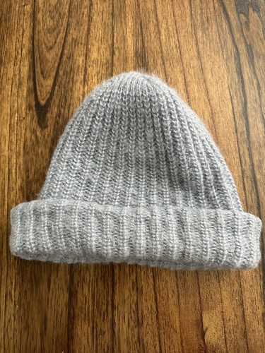 Vintage 1980s Izod Lacoste For Her Winter Hat Grey Soft Knit - Picture 4 of 7