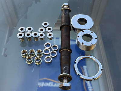 Vintage Sugino 1.37 x24T Japan Bike Bottom Bracket Set Old School