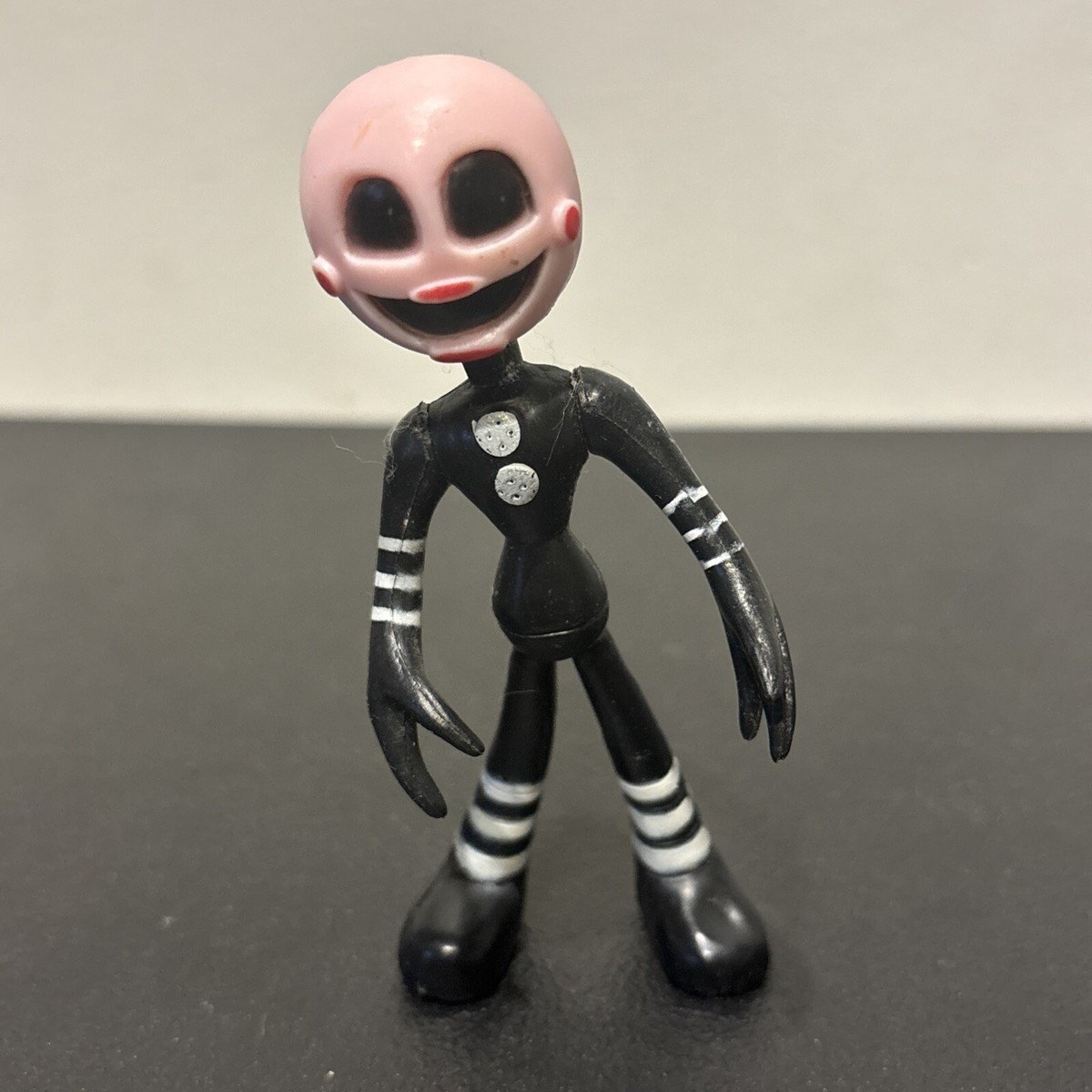 FIVE NIGHTS AT FREDDY'S 4