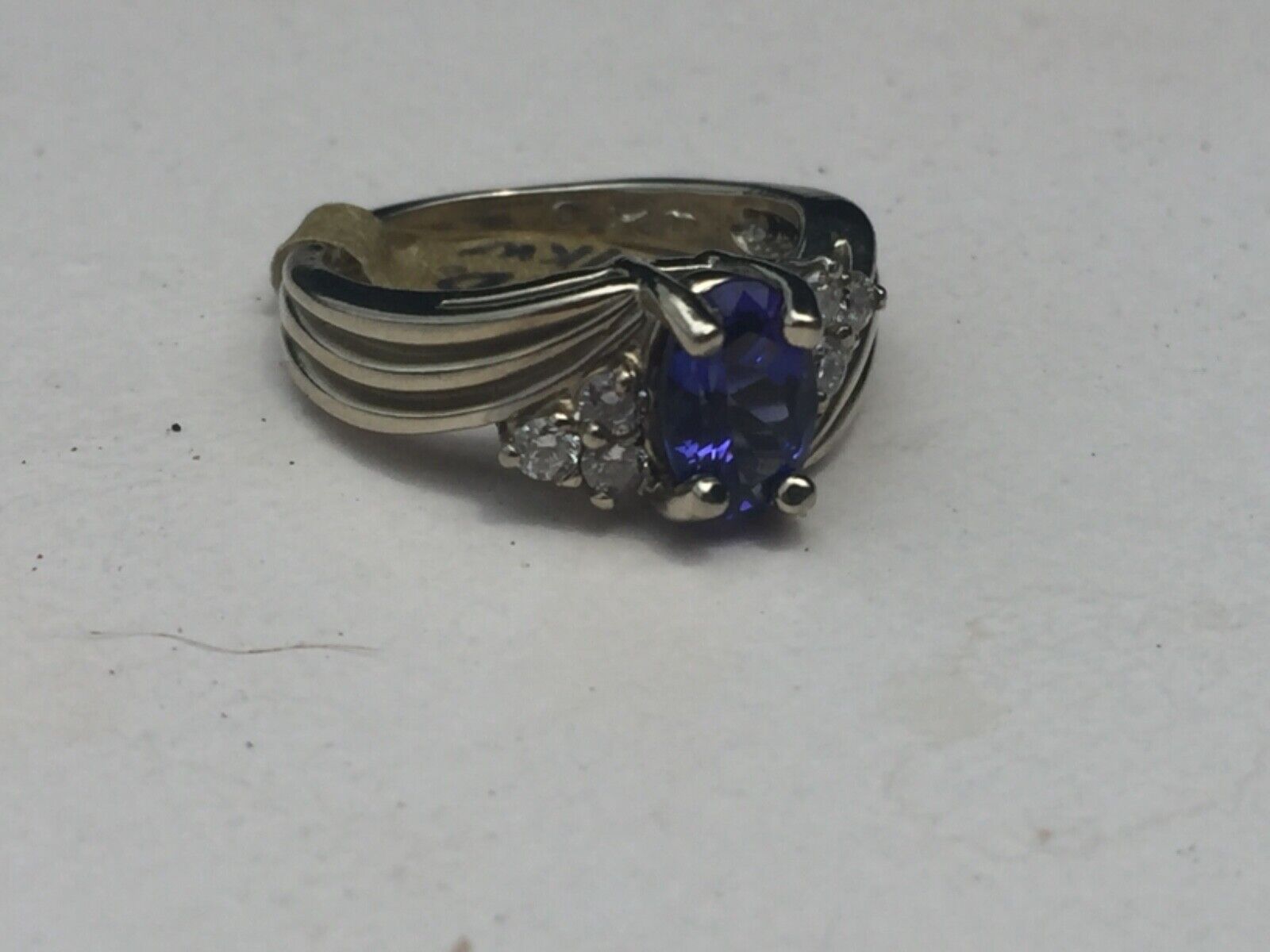 Picture 2 of 3