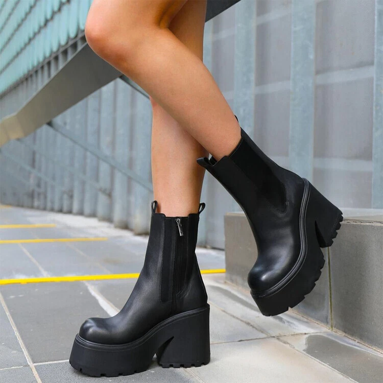 Chunky high best sale heel chelsea boots