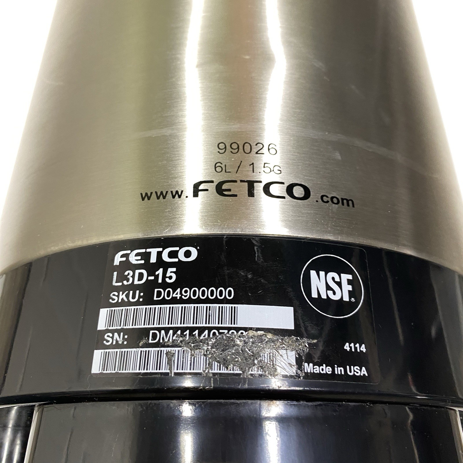 Fetco 1.5 Gallon L3D-15 Commercial Coffee Server Dispenser w/LCD Gauge Works