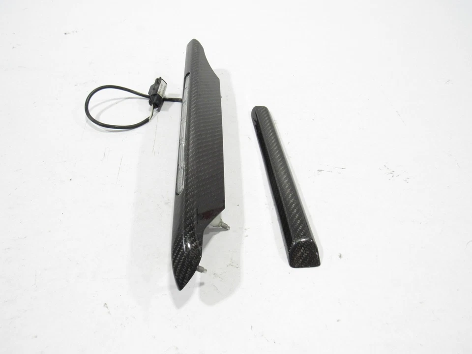 14-18 Aston Martin Vanquish 2014 Left Fender Turn Signal Door Molding Carbon @3 - Image 4 of 4