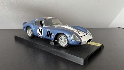 Revell Metal Ferrari 250 GTO Rennwagen 1:12 1962 blau/weiß mit OVP 08855