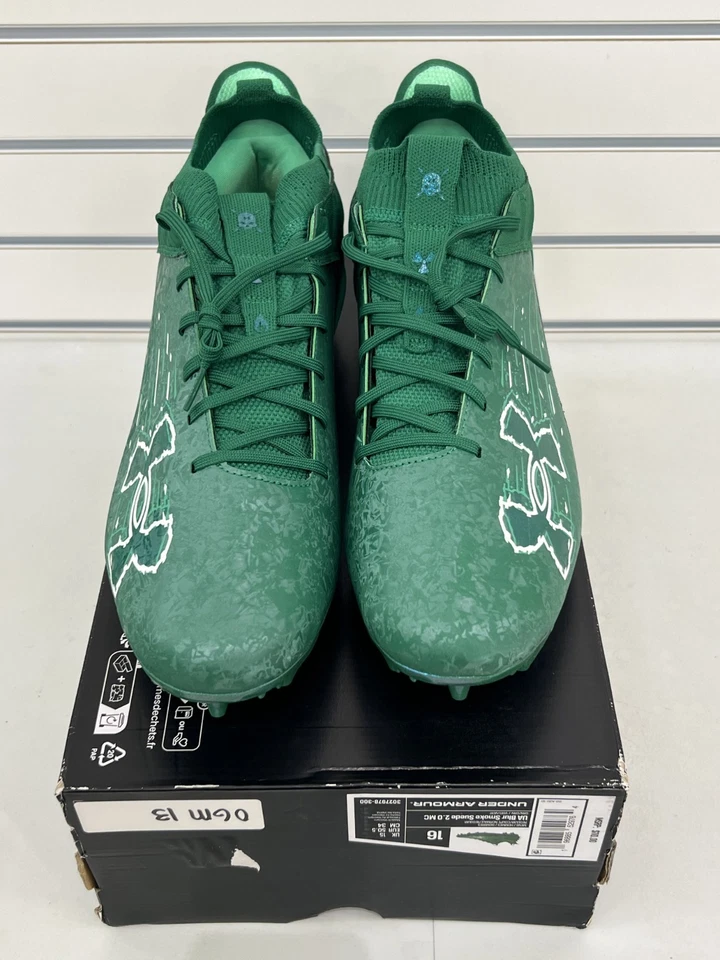 Botines de fútbol Under Armour Blur Smoke Gamuza 2.0 MC para hombre verdes con calcetines 16 nuevos en caja Foto 2 de 4