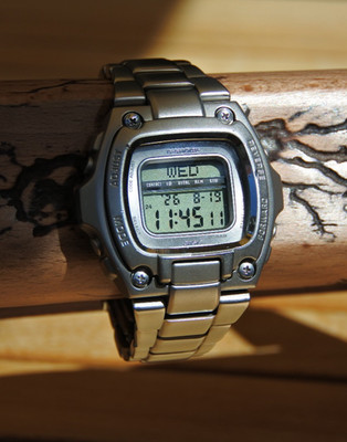 Casio G-Shock MRG-210 Digital Quartz Uhr Vollmetall Data Memory 20 Bar Silber